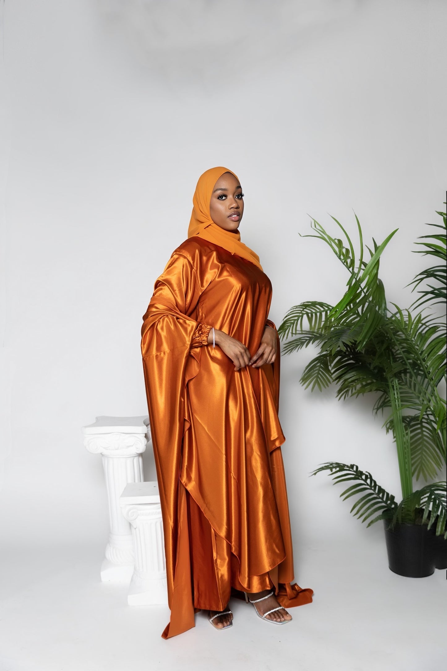 Iyra Abaya - Burnt Orange