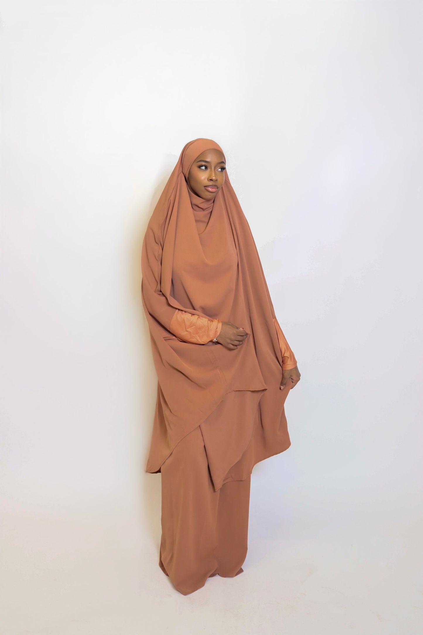 Basit Jilbab - Chestnut