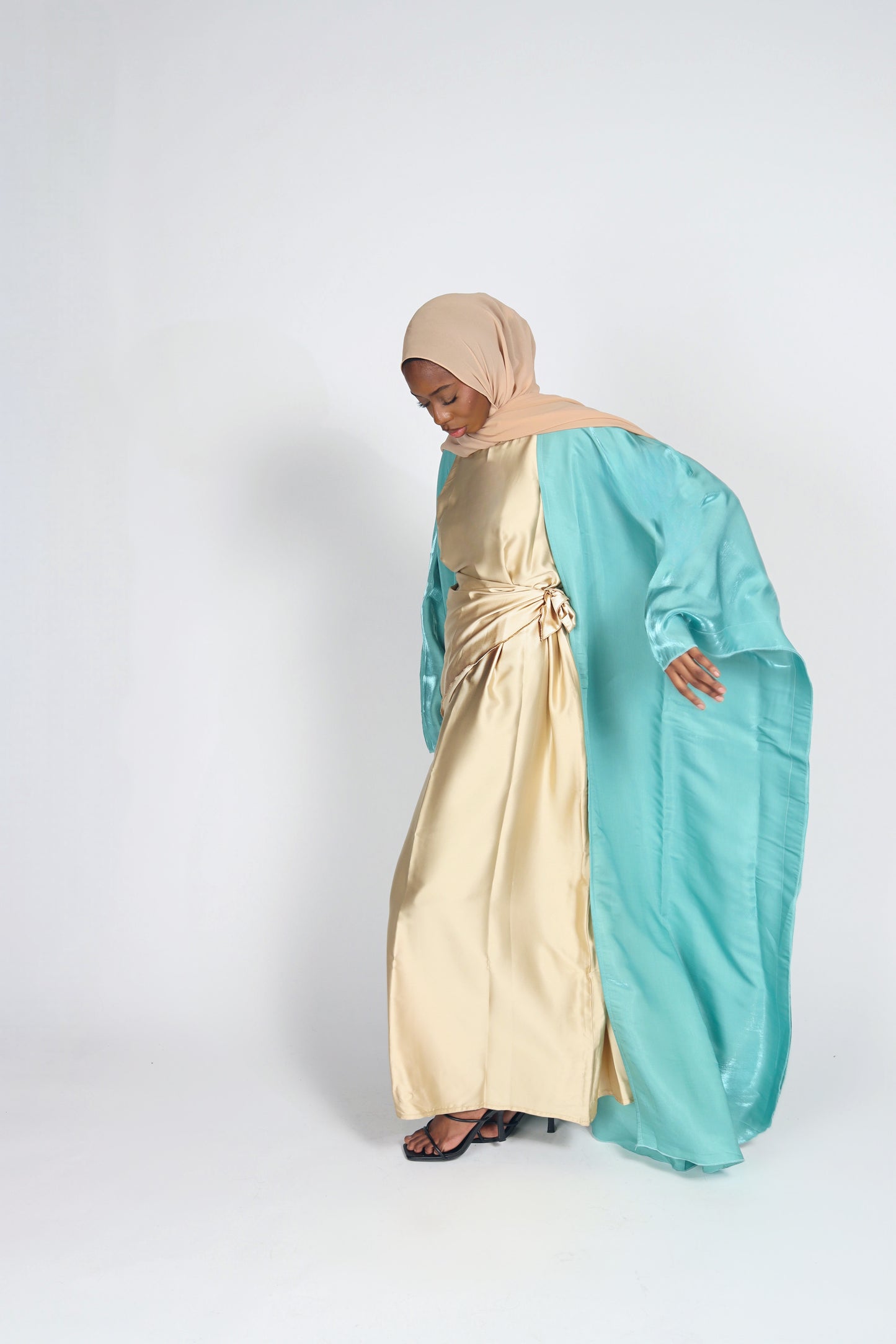 Aniq Abaya - Green & Yellow