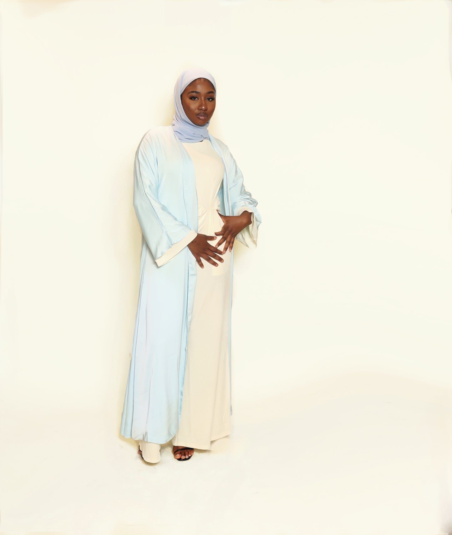 Aicha Open Abaya - Baby Blue