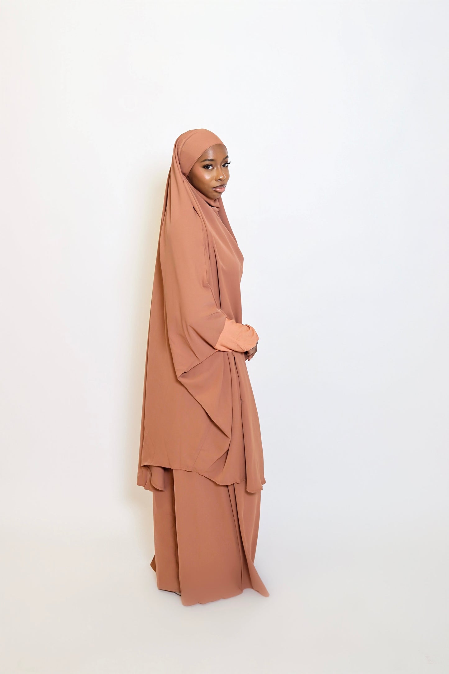 Basit Jilbab - Chestnut