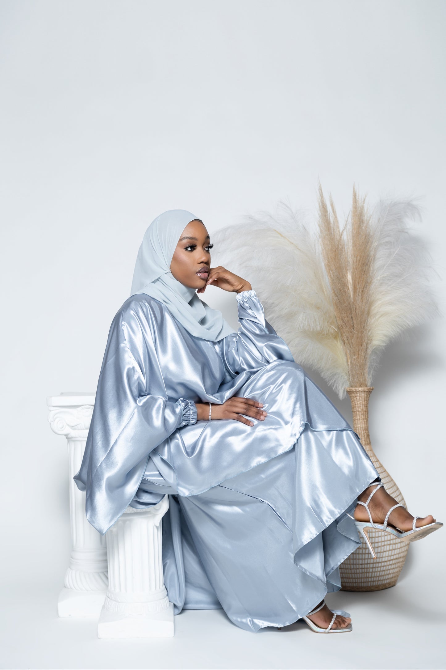 Iyra Abaya - Blue