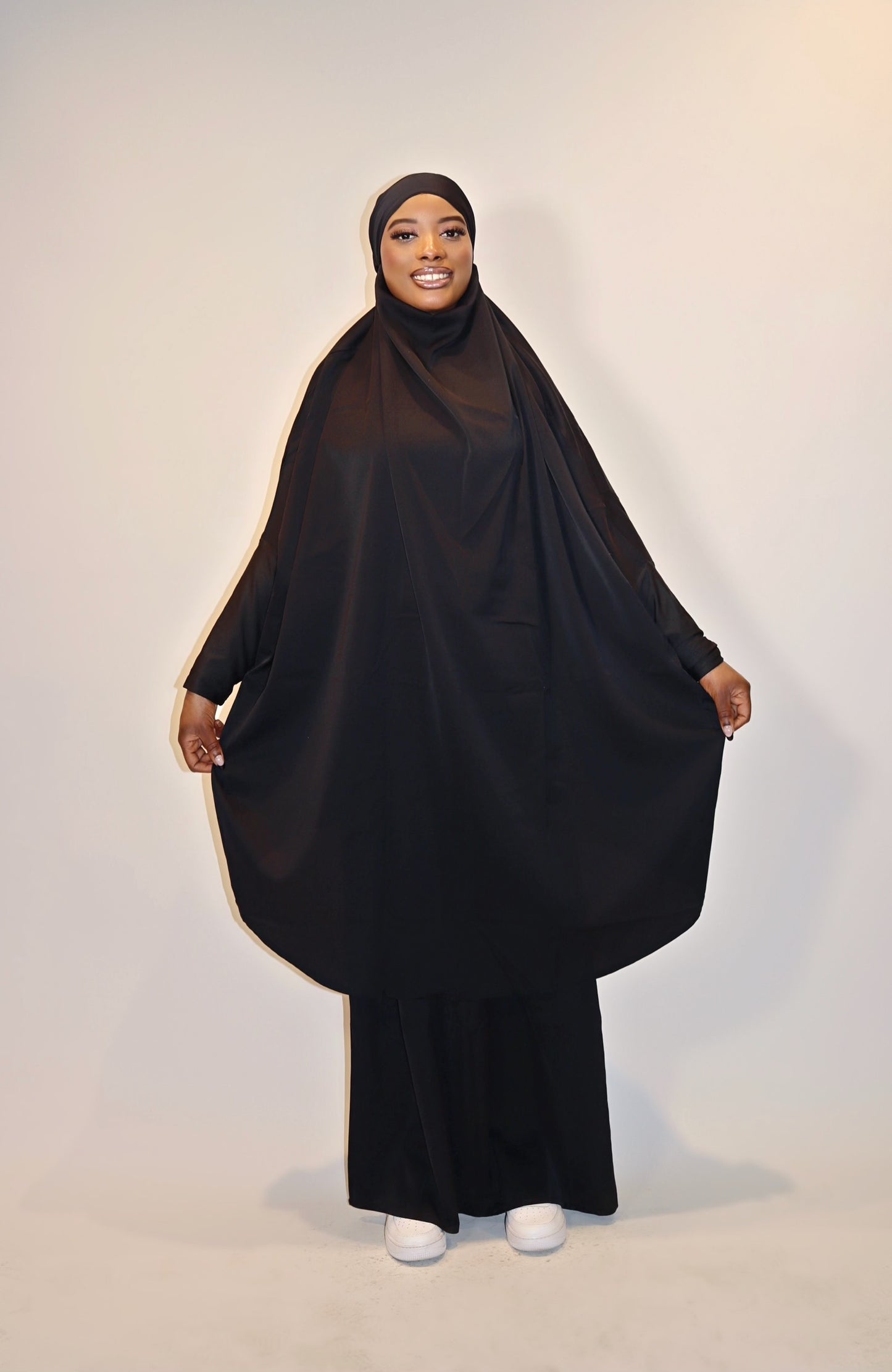 Basit Jilbab - Black